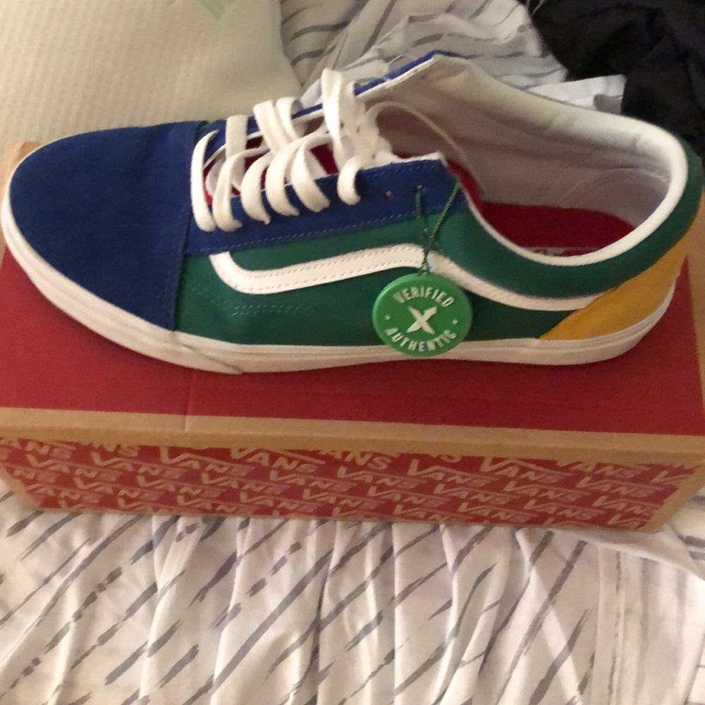 Vans, old skool